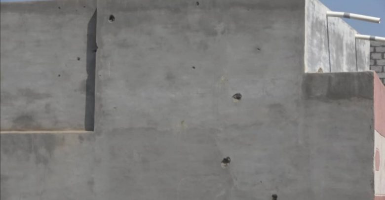 مجدداً .. إستهداف حوثي للأحياء السكنية في التحيتا جنوب الحديدة 1 مجدداً .. إستهداف حوثي للأحياء السكنية في التحيتا جنوب الحديدة