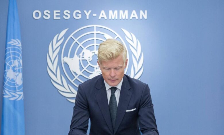 إحاطة المبعوث الأممي.. ترحيب بخطوات البنك المركزي وتحذير من قرارت الحوثي الأحادية