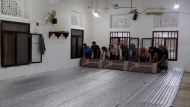إطلاق مشروع فرش المساجد والمصليات في المخا بدعم من طارق صالح