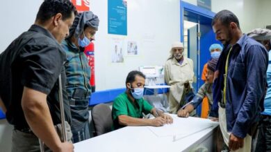 إقبال متواصل على مستشفى 2 ديسمبر في المخا
