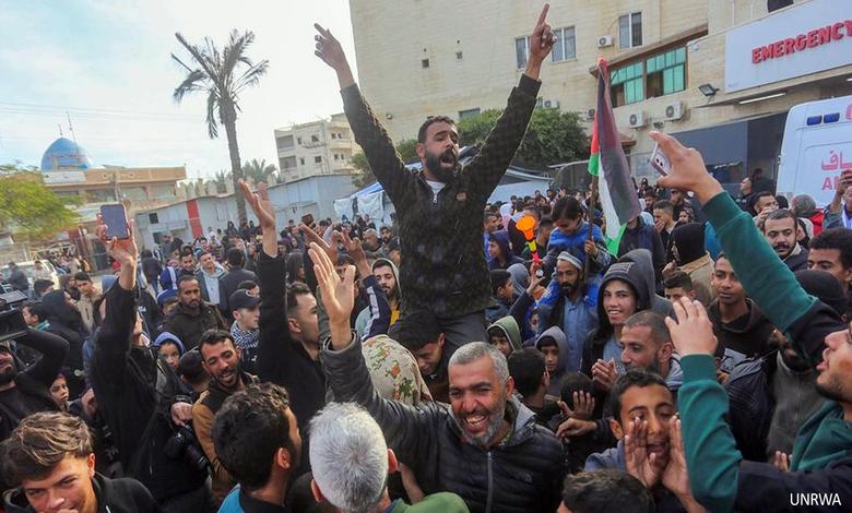 كل ما تريد معرفته عن اتفاق غزة: تبادل الأسرى ووقف الحرب ومساعدات إنسانية عاجلة