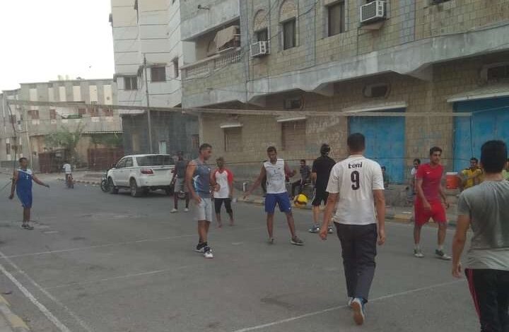استخدام حوثي طائفي للصالة الرياضية المغلقة في الحديدة