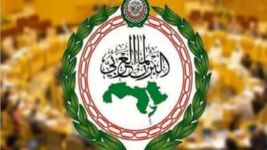 البرلمان العربي يدعو الحوثي إلى تغليب لغة الحوار والسلام