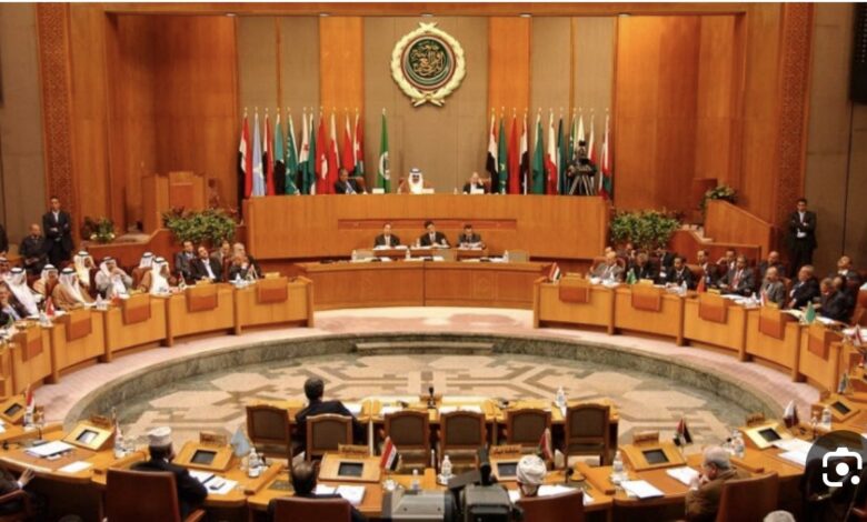 الجامعة العربية تدعو السوريين إلى التحلي بالمسؤولية وضبط السلاح حفاظاً على الأرواح 1 الجامعة العربية تدعو السوريين إلى التحلي بالمسئولية وضبط السلاح حفاظاً على الأرواح