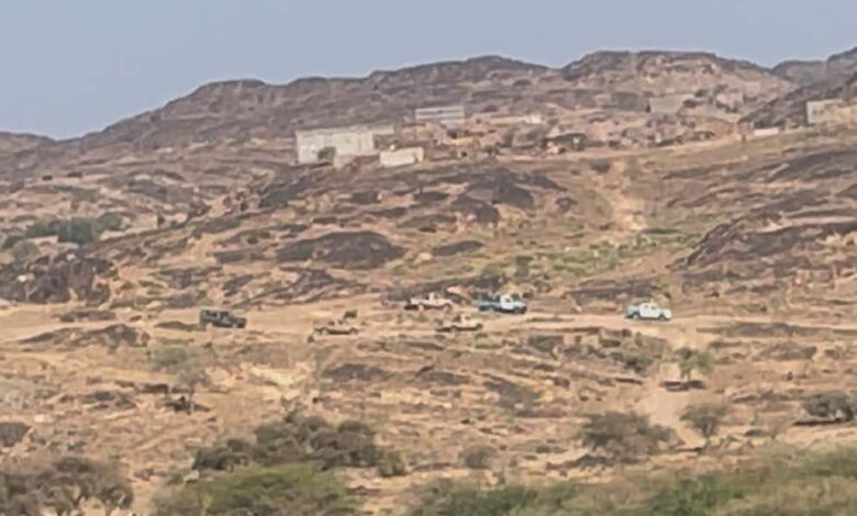 بقوة السلاح.. الحوثيون يغتصبون أراضي آل بلغيث في مأرب ويحولونها إلى مقبرة لقتلاهم 1 بقوة السلاح.. الحوثيون يغتصبون أراضي آل بلغيث في مأرب ويحولونها إلى مقبرة لقتلاهم