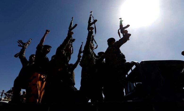 تصعيد في لحظة العجز: الحوثي يهرب من فشل مفاوضات مسقط إلى مغامرات عسكرية خاسرة