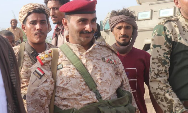 قائد الأول تهامة يعزي في استشهاد العقيد الحاتمي