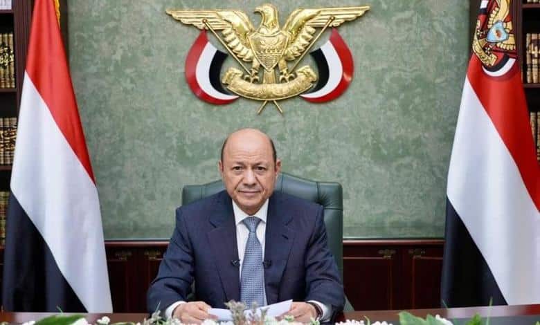العليمي يحيي عمال اليمن في عيدهم ويؤكد دورهم في صمود الاقتصاد الوطني
