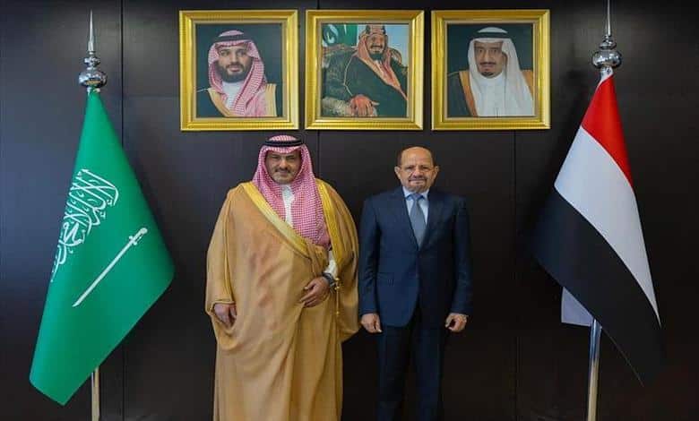 الزنداني يستعرض مع السفير السعودي جهود دعم اليمن ومشاريع الإعمار