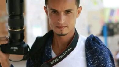 مليشيا الحوثي تفرج عن الصحفي محمد الصلاحي بعد 5 سنوات من اعتقاله
