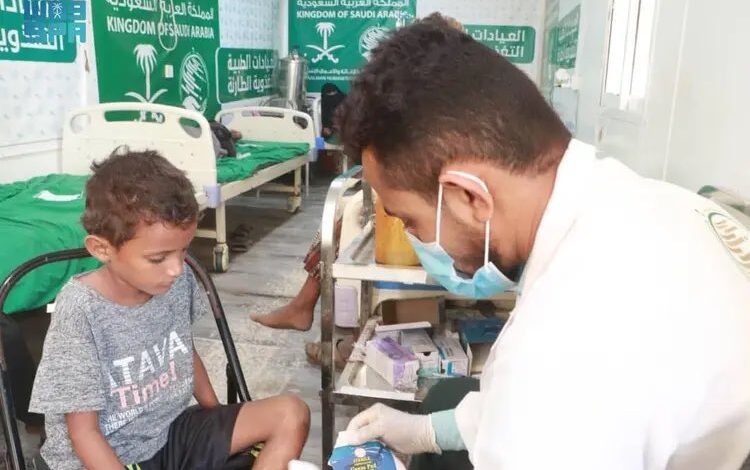 الخوخة.. العيادات المتنقلة تقدم خدماتها لأكثر من خمسة آلاف مستفيد بدعم مركز الملك سلمان 1 الخوخة.. العيادات المتنقلة تقدم خدماتها لأكثر من خمسة آلاف مستفيد بدعم مركز الملك سلمان