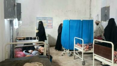 انقطاع الرواتب يغلق مركز الكوليرا في الخوخة ويزيد معاناة المرضى
