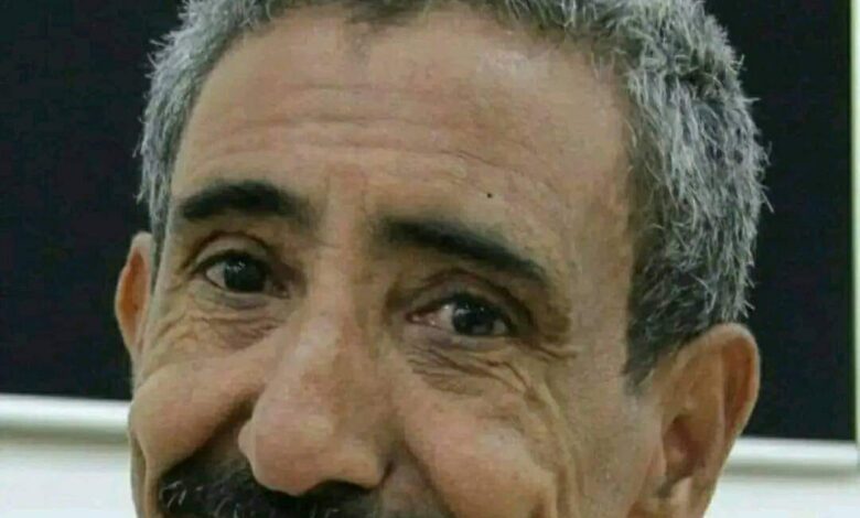تدهور الوضع الصحي للصحفي مصطفى بدير ونقله لصنعاء
