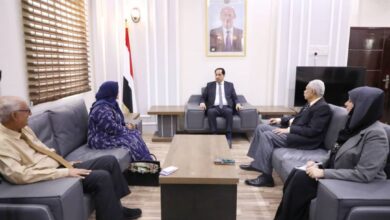تعزيز التعاون بين وزارتي المرأة والشباب لدعم تمكين المرأة في اليمن