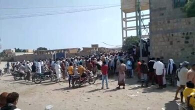 مقتل مواطن وإصابة آخر في تبادل إطلاق نار بين قيادات حوثية شمال الحديدة