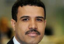 من يحاصر اليمنيين حقًا؟