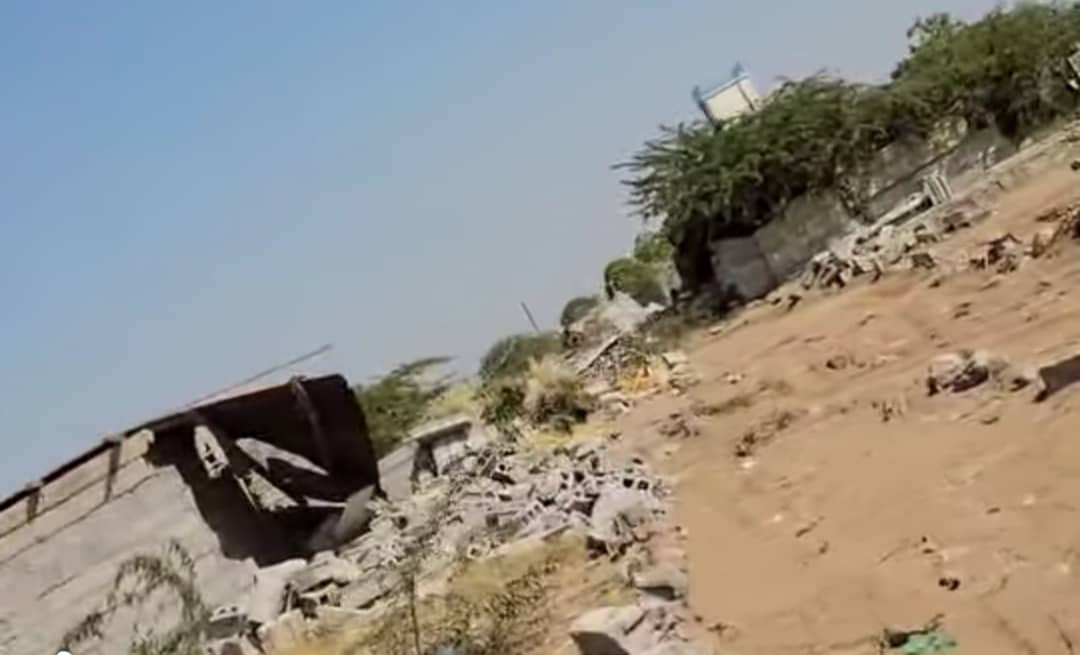 حملة حوثية تقتحم قرية جنوب الحديدة وتعتقل عشرات المدنيين بينهم نساء وأطفال