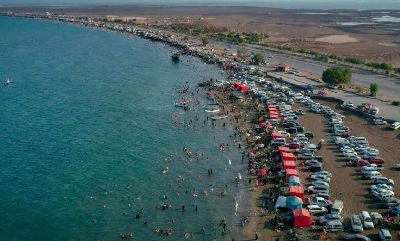 بذريعة تحسين الخدمات.. حملة حوثية لابتزاز المنشآت السياحية في الحديدة 1 بذريعة تحسين الخدمات.. حملة حوثية لابتزاز المنشآت السياحية في الحديدة