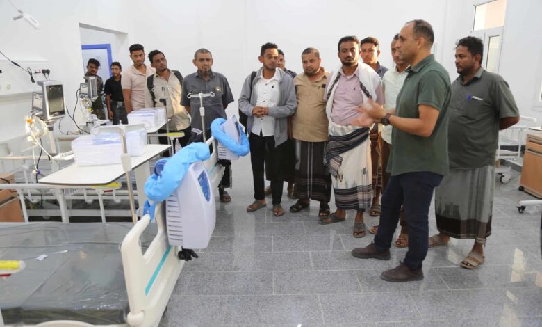 شباب تهامة يزورون مستشفى الشيخ محمد بن زايد في الخوخة