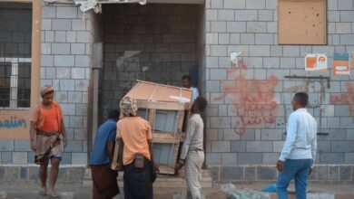صحة الحديدة يستلم ثلاجات تبريد من وزارة الصحة