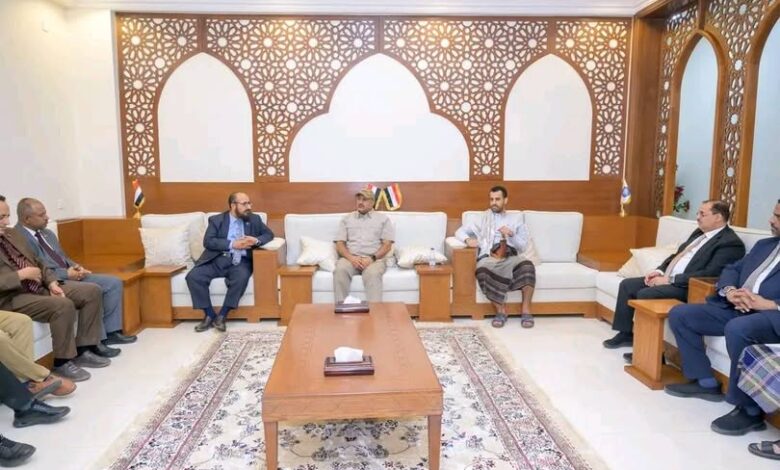 طارق صالح يشيد بدور أبناء الجنوب ويؤكد شراكة الانتقالي في مواجهة الحوثي 1 طارق صالح يشيد بدور أبناء الجنوب ويؤكد شراكة الانتقالي في مواجهة الحوثي