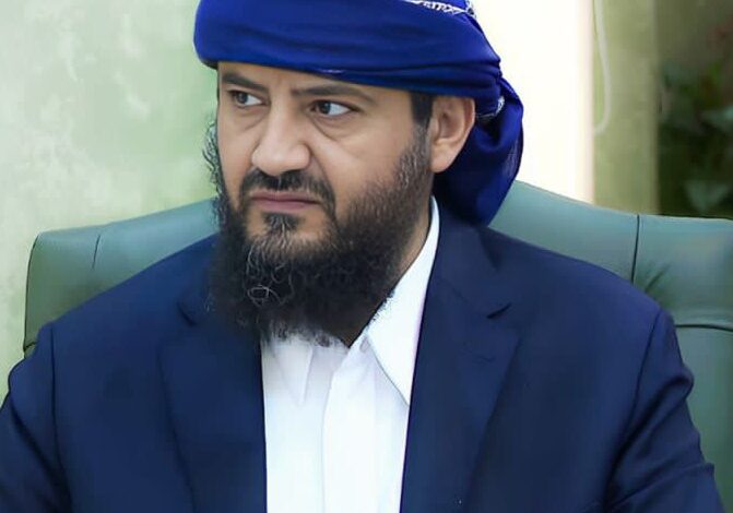 المحرّمي يوجّه بحملة أمنية واسعة لتأمين ساحل أحور ومكافحة التهريب والجبايات غير القانونية في أبين