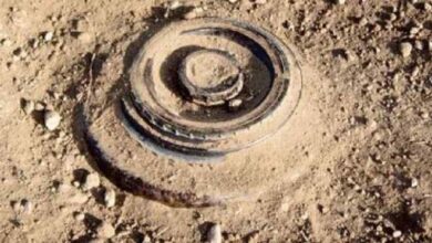 استشهاد مواطن وزوجته واصابة 3 من ابناءهم بانفجار لغم حوثي في الحديدة