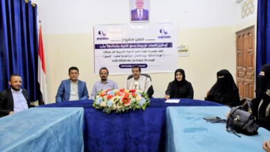 مأرب... مؤسسة فتيات مأرب تدشن مشروع تمكين النساء اقتصاديا من خريجات "محو الأمية"