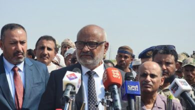 إعلام تهامة يعزي محافظ الحديدة في وفاة والدته