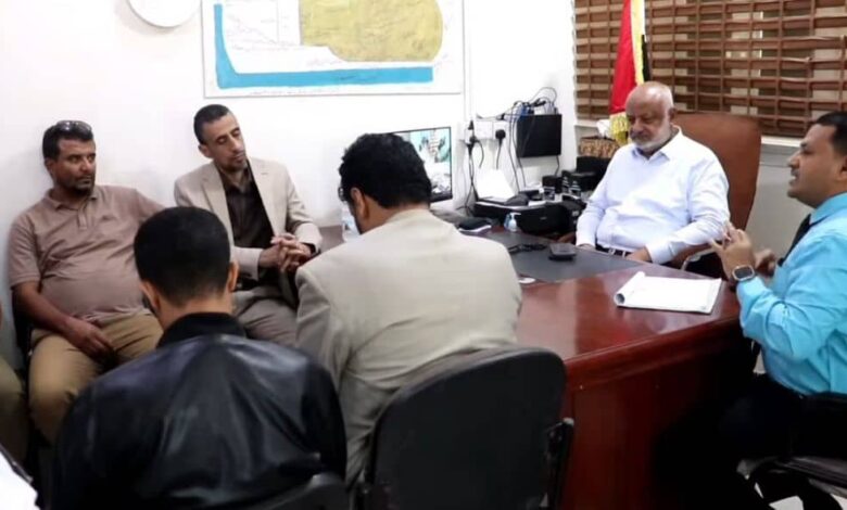 محافظ الحديدة يشدد على تفعيل الدور القضائي وتعزيز أداء المنظومة العدلية