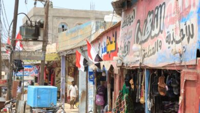 الصناعة والتجارة في المخا ينفذ حملات يومية لحماية المستهلك وضبط المخالفات
