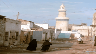 لجنة حوثية تقطع المياه والكهرباء عن مساجد في الحديدة رفضت الأنشطة الطائفية