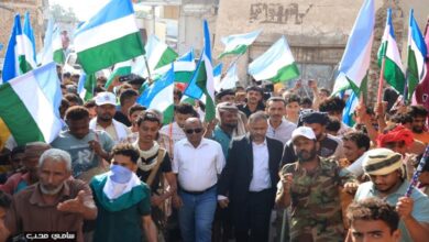 مسيرة حاشدة في الخوخة تحيي الذكرى الثامنة للتحرير وتجدد العهد باستعادة الدولة
