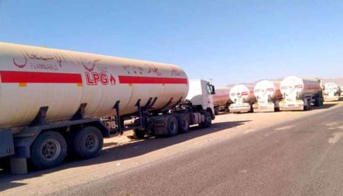 مصدر: شركة الغاز اليمنية تعمل على تسريع الوساطات لتسهيل وصول مقطورات الغاز