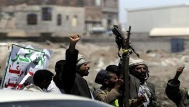 مليشيا الحوثي تواصل احتجاز أربعة أطفال في عمران وتساوم أسرهم على الإفراج