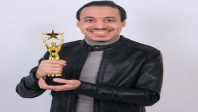 مينا بولس.. ممثل مصري صاعد تألق في الدراما والإعلانات وحقق حضورًا لافتًا في السنوات الأخيرة 4 مينا بولس.. ممثل مصري صاعد تألق في الدراما والإعلانات وحقق حضورًا لافتًا في السنوات الأخيرة