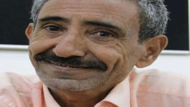 نداءات عاجلة في الحديدة لمساندة الصحفي الكبير مصطفى بدير بعد تدهور صحته