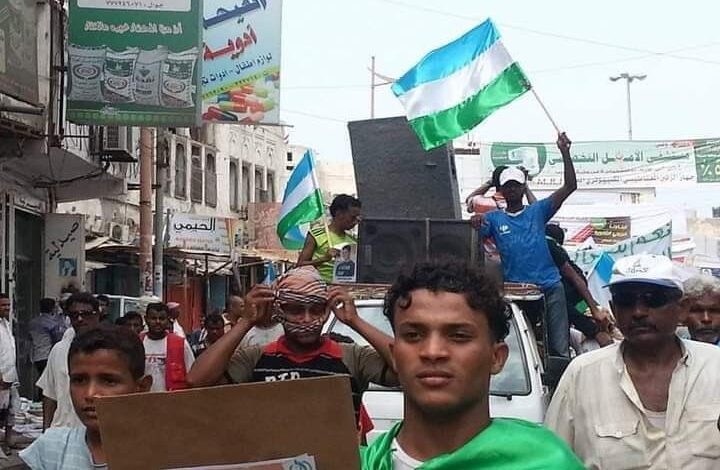 ما قضية أبناء تهامة؟ وماذا يريدون؟