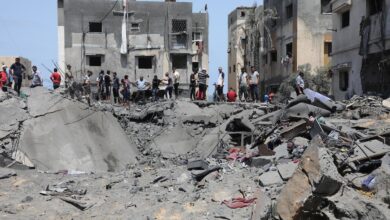 انتشال جثامين ثمانية شهداء في غزة مع تواصل خروقات الاحتلال