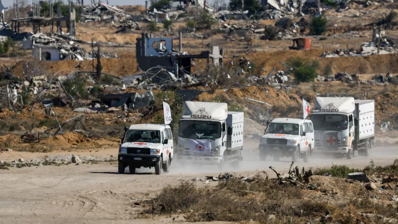 وزارة الصحة في غزة تتسلم جثامين 15 شهيداً ضمن صفقة التبادل