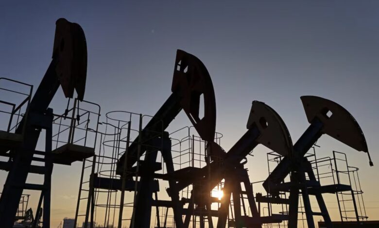 أسعار النفط تصعد مدفوعة بتوترات محتملة بين واشنطن وطهران