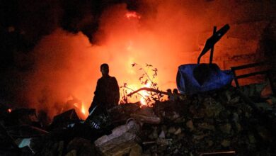 غارات للاحتلال على غزة تتسبب باستشهاد 22 فلسطينياً وإصابة آخرين