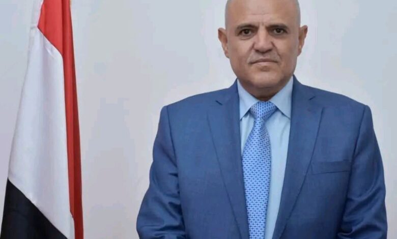 السلطة المحلية بتعز تستنكر الهجوم الإرهابي على موكب المحافظ وتعلن استشهاد خمسة مرافقين 1 السلطة المحلية بتعز تستنكر الهجوم الإرهابي على موكب المحافظ وتعلن استشهاد خمسة مرافقين
