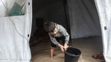 شبكة فلسطينية تطلب إعلان غزة منطقة كارثة إنسانية بعد أضرار السيول وفشل الإغاثة