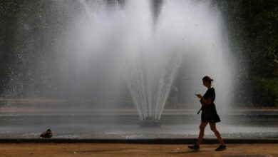 كتلة هوائية ساخنة تضرب سيدني وتحذيرات من مخاطر حرائق وارتفاع شديد في الحرارة