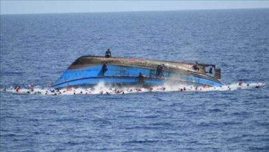 غرق 18 مهاجراً قبالة جزيرة كريسي اليونانية وإنقاذ ناجيين اثنين