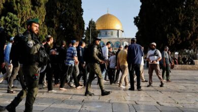 مستعمرون يقتحمون المسجد الأقصى تحت حماية شرطة الاحتلال