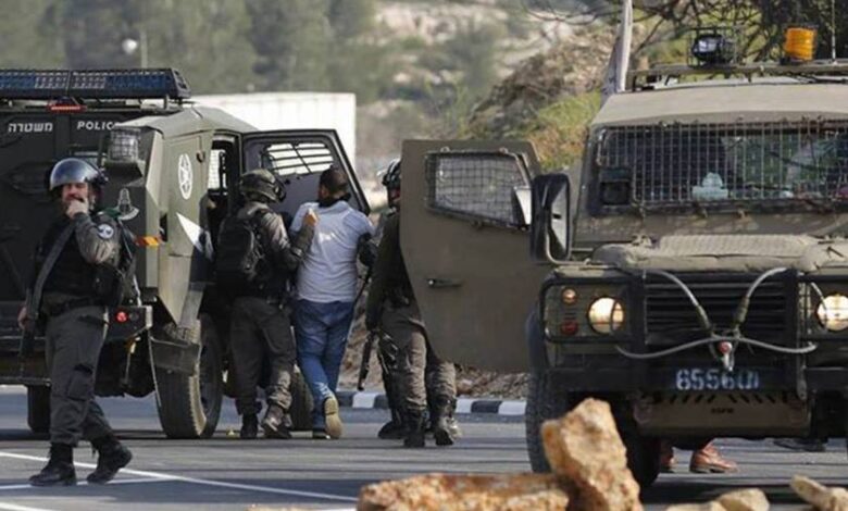 حملة اعتقالات إسرائيلية تطال 11 فلسطينياً بالضفة الغربية 1 حملة اعتقالات إسرائيلية تطال 11 فلسطينياً بالضفة الغربية