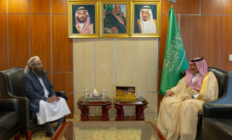 السفير آل جابر يبحث مع وزير الأوقاف استعدادات موسم حج 1447هـ 1 السفير آل جابر يبحث مع وزير الأوقاف استعدادات موسم حج 1447هـ